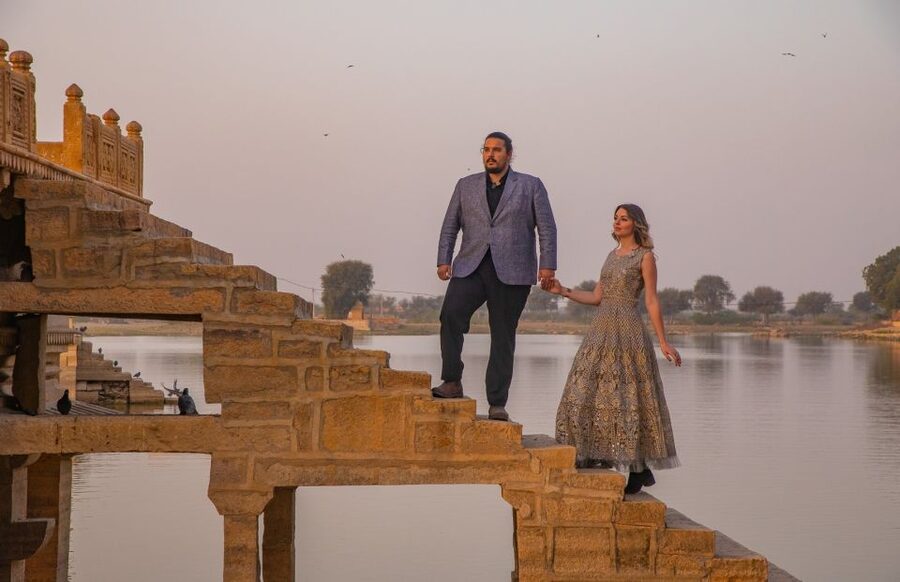 Private Full Day Tour of Jaisalmer with Guide - Old market heritage walk: see, ask, shop if you want