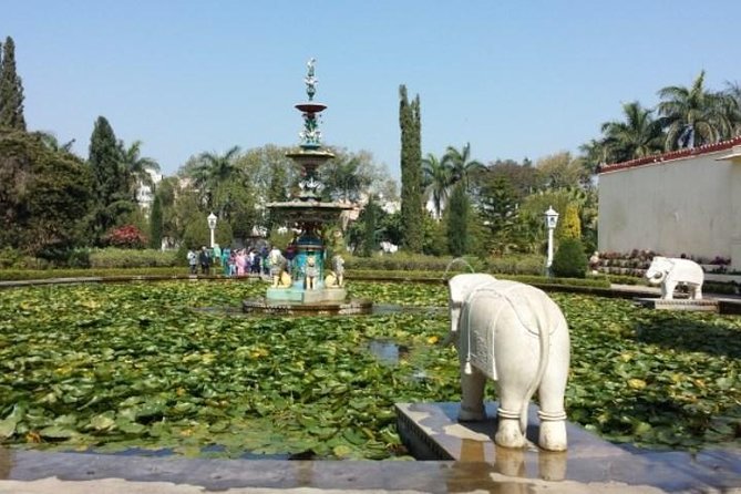 Private Full-Day Udaipur City Sightseeing Tour with Optional Guide - Vintage car museum plus Karni Mata and other temples: the surprise mix