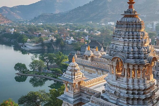 Private Full Day Udaipur Sightseeing Tour with Optional Guide - Lake Pichola and Jagmandir: The Scenic Part You Can Upgrade