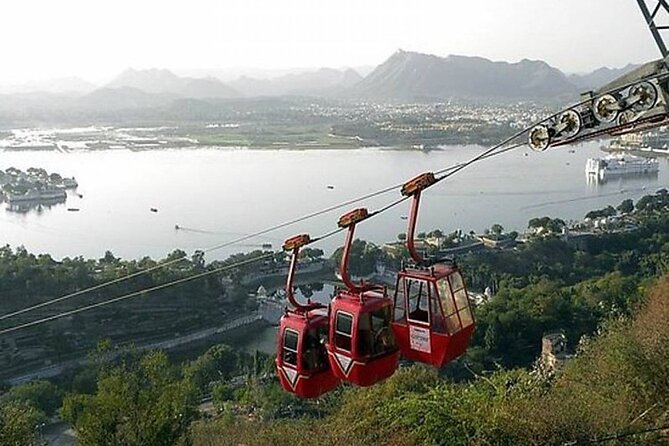 Private Full Day Udaipur Sightseeing Tour without Guide - Lake Pichola: a quick, free pause with a big photo payoff