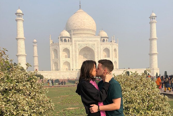 Private Golden Triangle 3-Day Delhi Agra Jaipur Tour - Day 1 in Delhi: from Qutub Minar to Old Delhi markets