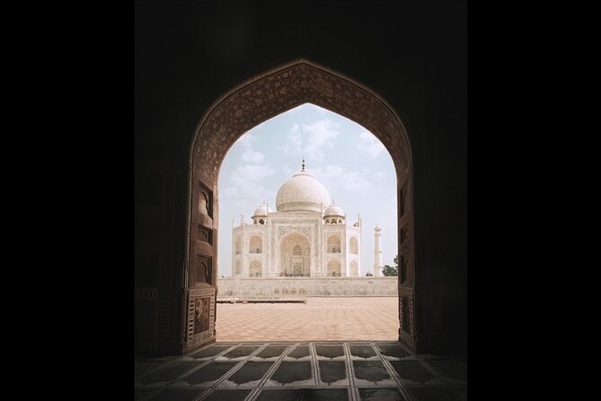 Private Golden Triangle Tour Delhi Agra Jaipur ( Top Rated ) - The private guide effect: faster context, better photos, less chaos