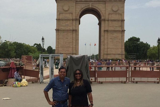 Private Guided Tour of Old and New Delhi - Lotus Temple: modern spiritual design with a simple message