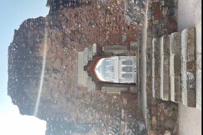 Private Half Day Delhi -City Tour including Entrance Fees - Rashtrapati Bhavan and Rajpath: Watching Power from a Distance