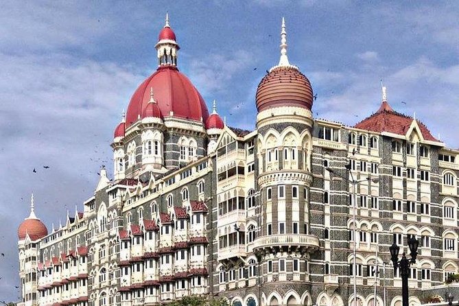 Private Half Day Mumbai City Tour including AC vehicle. - Meeting at General Post Office, Then Getting Oriented Fast