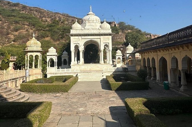 Private Jaipur City Tour by Tuk Tuk Or Car - Royal Gaitor Tumbas: calm marble cenotaphs away from the crowds