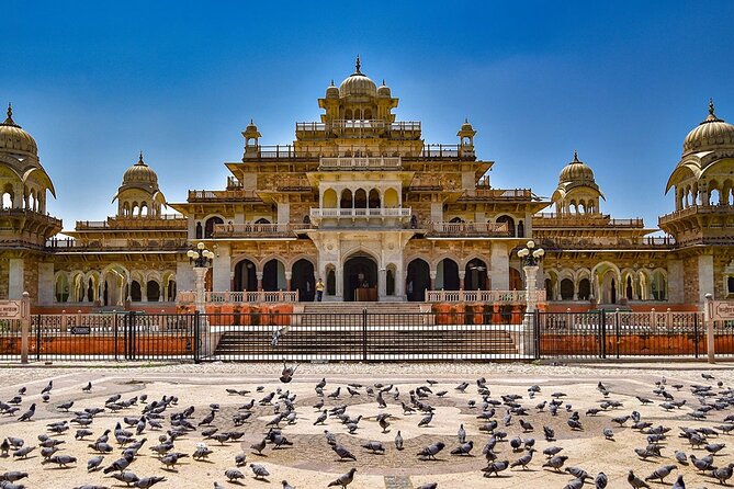 Private Jaipur City Tour by Tuk Tuk Or Car - Hawa Mahal: 953 windows worth your time