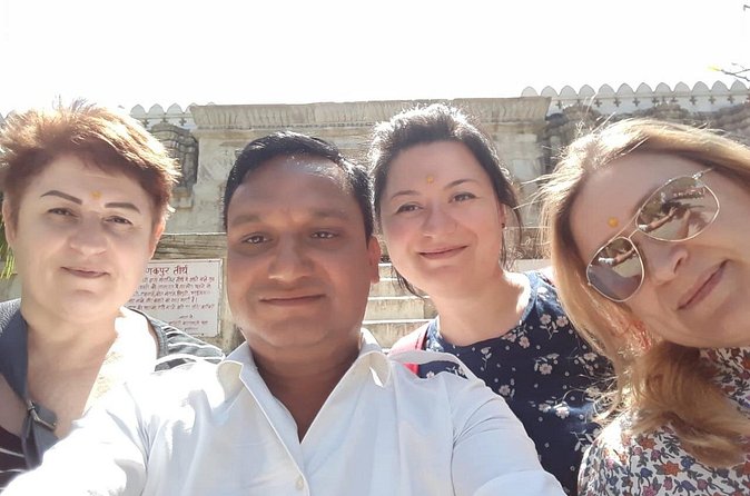 Private Jaipur sightseeing Tour by Car - All Inclusive - Panna Meena ka Kund, the stepwell that rewards a slower look