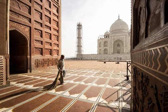 Private Luxury Delhi, Agra, Jaipur & Varanasi from Delhi - 5 Nights 6 Days Tour - Dasaswamedh Ghat before dawn: the Ganges at its most dramatic
