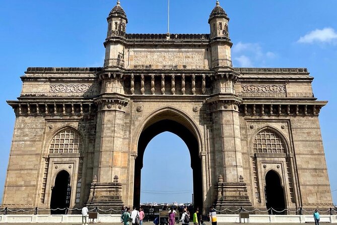 Private Mumbai City Tour with Guide and Transport - Gateway of India and Colaba Causeway: the classic start that sets the tone