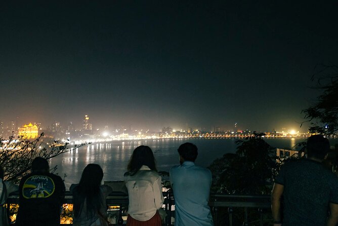 Private Mumbai Night Tour - Chowpatty Beach: where Mumbai’s night snacks start
