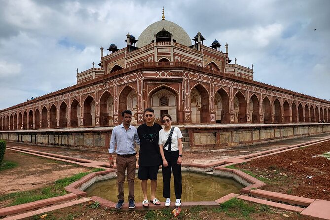 Private Old and New Delhi City Full Day or Half Day Tour - From Pickup to Pace: Private Chauffeur Driving and Comfort Details