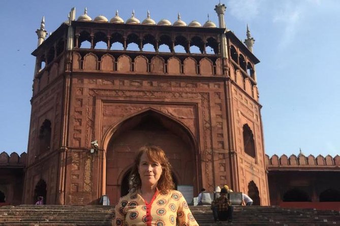Private: Old and New Delhi Tour in a Day - Passing Red Fort: why you still want it even if you are not entering
