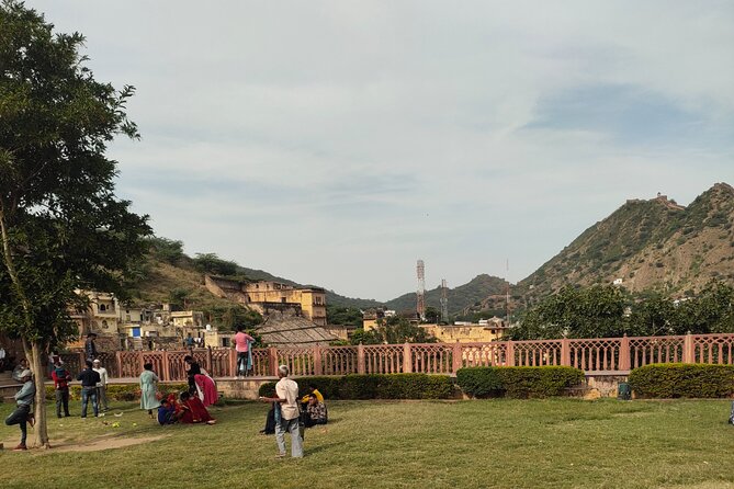 Private Same Day Jaipur Tour from Delhi by Car - The Delhi to Jaipur drive, plus the human comfort factor
