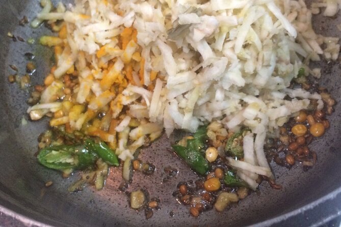 Private South Indian Tamil Cooking Class in Chennai with Srividya - The Experience Rhythm: From Meeting Point to Dinner Table
