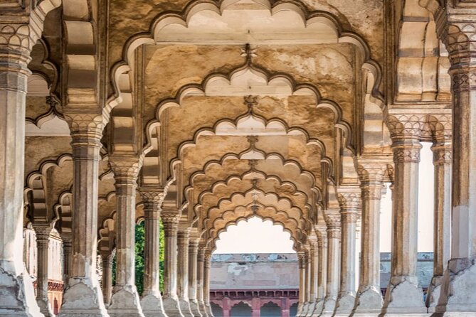 Private Sunrise Taj Mahal & Agra Fort Tour from New Delhi By Car - Agra Fort: A Different Mood After the Taj