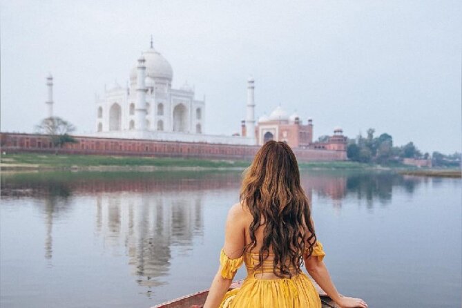 Private Sunrise Taj Mahal Tour from Delhi with Fatehpur Sikri - Why Sunrise and Private Car Service Make This a Smarter Day Trip