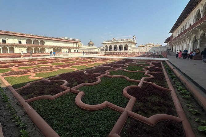 Private Sunrise Taj Mahal Tour – " Round Trip from Delhi by Car " - Road Time From Delhi to Agra: The Comfort Part That Matters