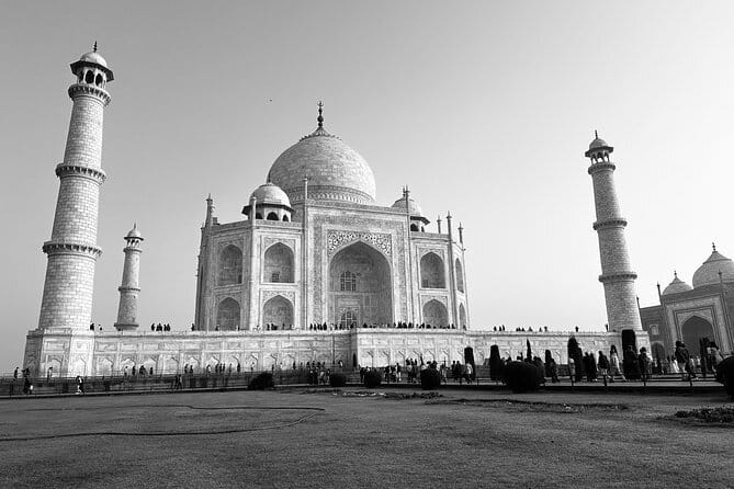 Private Sunrise Taj Mahal Tour – " Round Trip from Delhi by Car " - Taj Mahal at Sunrise: Why the Timing Feels Worth It