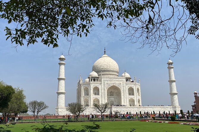 Private Taj Mahal & Agra Day Tour from Delhi by Express Train - Lunch at a 5-star buffet: how to plan it so you do not feel rushed