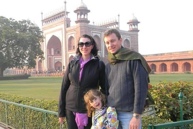 Private Taj Mahal Day Trip From Delhi - Getting From Delhi to Agra Without Turning It Into a Long-Trip Headache