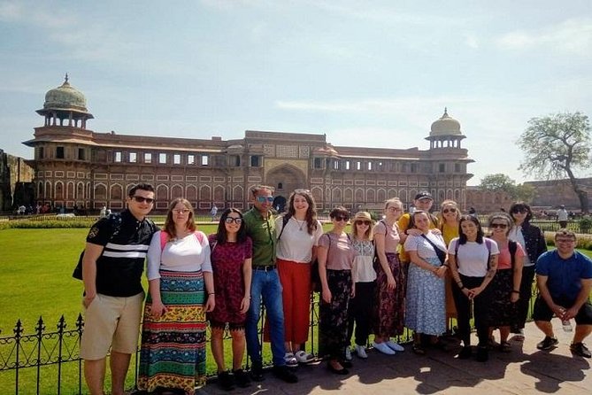 Private Taj Mahal Tour By Superfast Train From Delhi - Lunch at a 5-Star Hotel: The Break That Keeps the Day Sane