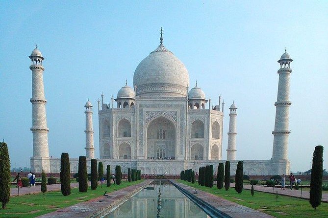 Private Tajmahal Day Tour From New Delhi By Gatiman Express Train - Lunch timing and what the buffet option changes