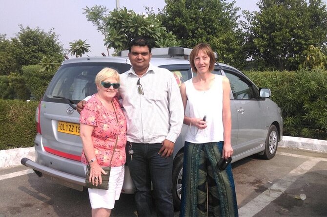 Private Tour : Delhi Day Tour with Tour Guide - India Gate First, Then Humayun’s Tomb for a Mighty Mughal Beat