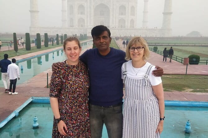 Private Tour Guide For Taj Mahal - Why a private guide makes the Taj Mahal easier