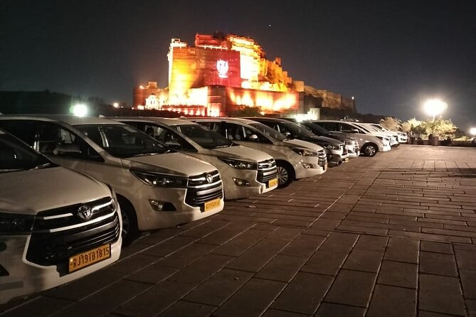 Private Tour of Jodhpur Blue City Tour - Getting picked up from the airport or your hotel, and what the ride typically feels like