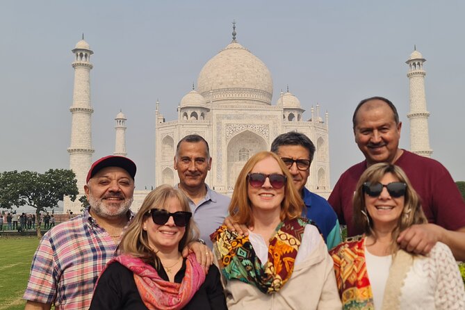 Private Tour of Taj mahal from Delhi by Train in 90 Min - Key things you’ll notice right away
