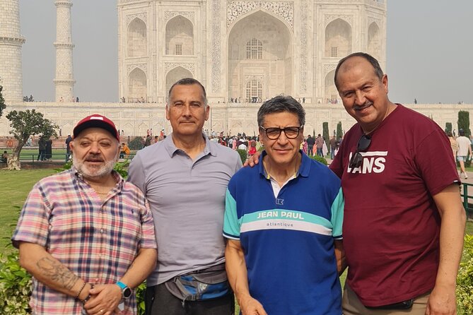 Private Tour of Taj mahal from Delhi by Train in 90 Min - NDLS meet-up, then Agra Cantt pickup and car service