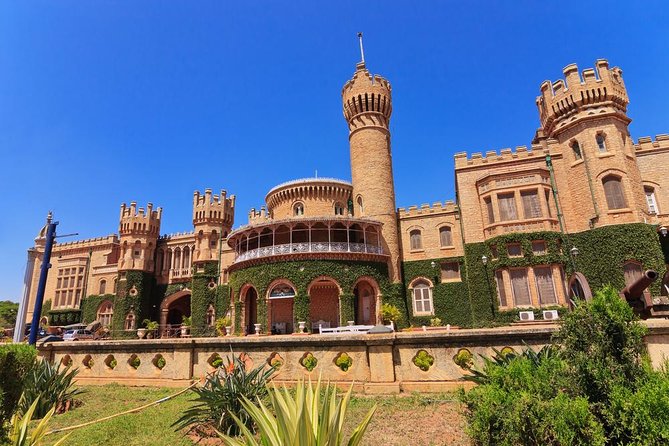 Private Tour: Palaces of Bangalore - Tipu Sultan’s teakwood summer palace: the kind of beauty that feels lived-in