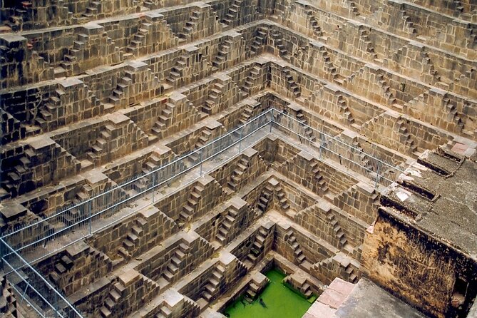 Private Transfer Agra To Jaipur Via Fatehpur Sikri & Chand Baori, Step Well - Price and value: when $145 feels fair