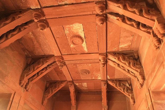 Private Transfer From Agra To Jaipur with Fatehpur Sikri - Things to know about hiring a guide at Fatehpur Sikri