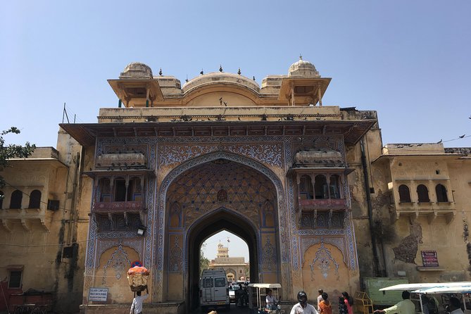 Private Transfer From Jaipur to New Delhi - Car choice by group size, and why it affects comfort