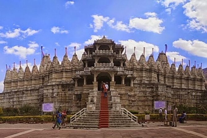 Private Transfer From Jodhpur To Udaipur Via Ranakpur Jain Temple - Pickup in Jodhpur: fewer hassles, more control of your timing