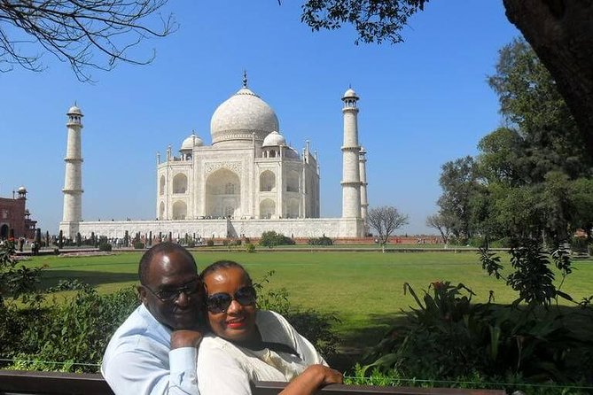 Private Tuk Tuk Jaipur Full Day Tour - Jagat Shiromani Ji Temple: a calm pause in the middle of the day