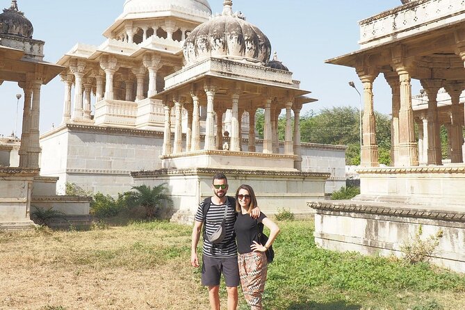 Private Udaipur Sightseeing Tour by Tuk-Tuk or Car with Driver - The lakeside opener: Nehru Park, Fateh Sagar Lake, and Moti Magri