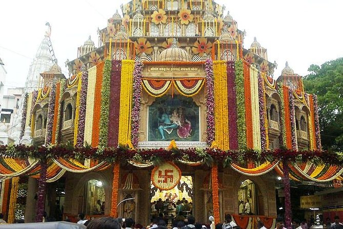 Pune Walking Tour with a Punekar - A Pune Walking Tour That Feels Like Real City Time