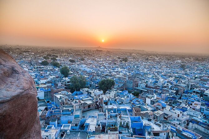 Rajasthan:- Maharaja Places of Royal Rajasthan 07- Days Tour - Chokhi Dhani: the Rajasthan evening that adds color to the schedule