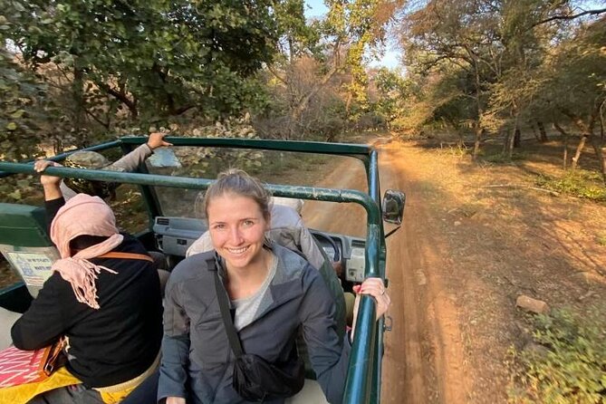 Ranthambore Tiger Safari Day trip from Jaipur - All Inclusive - Ranthambore Fort at 10:30 a.m.: A Real Stop Inside the Park