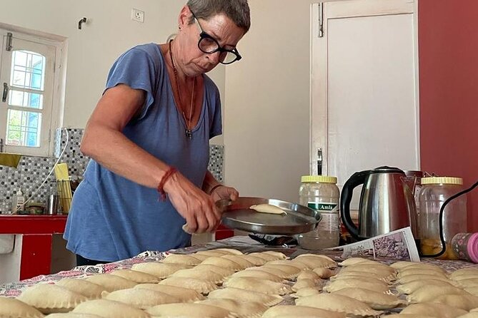 Rishikesh: Sattvic Cooking Class : Cook & Dine With Miss Anju - Sattvic and Ayurvedic cooking with Vaishnavite flavor rules