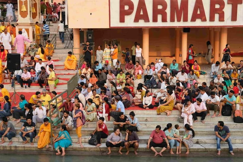 Rishikesh Spiritual Evening Tour with Sacred Ganga Aarti - How to dress and prepare for a smooth spiritual walk