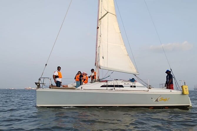 Sailing Experience in Mumbai on Mid Size Yacht - Landmarks you’ll cruise past, and how to make the most of them