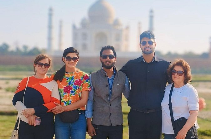 Same Day Agra Tour to Taj Mahal, Agra Fort & Itmad-ud-Daula - Who this same-day Agra tour fits best