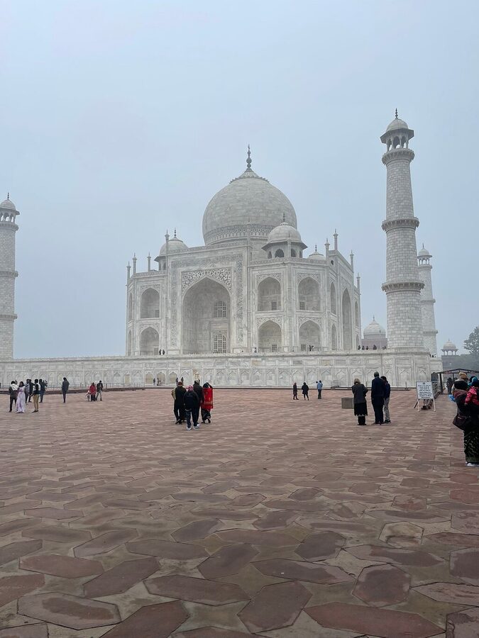 Same Day Taj Mahal/Agra Tour From Bangalore with Return Flight - Should you book the same-day Taj Mahal/Agra tour from Bangalore?