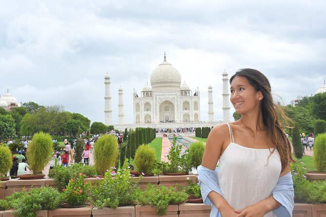 Same Day Taj Mahal/Agra Tour From Bangalore with Return Flight - Price and value: what you are paying for, and what to double-check