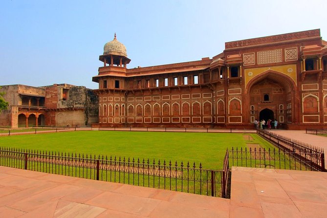 Same Day Taj Mahal Tour from Gurgaon (Gurugram) - Agra Lunch Around 1:00 PM: The Reset Point You Should Actually Use