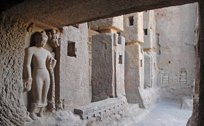 Sanjay Gandhi National Park(SGNP) + Kenheri Caves + Lion Safari + Jain Temple - Key reasons this tour works well
